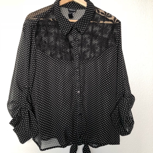 Torrid Semi Sheer Polka Dot Blouse Tie Front - Picture 1 of 5